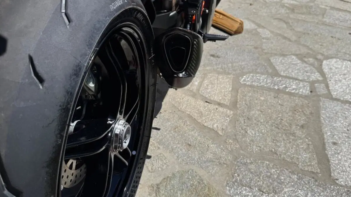 KTM 1390 Super Duke R EVO (2024 - 26)  (2)