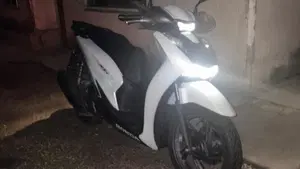 Honda SH 125i Sport (2024 - 25)  (2)