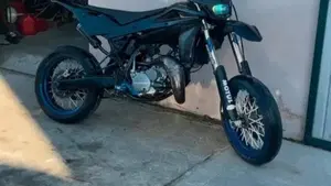 Husqvarna SM 125 (2008)  (2)