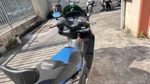 Yamaha T-Max 500 (2004 - 07)  (8)