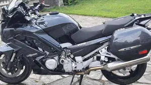 Yamaha FJR 1300 AE (2012 - 15)  (2)