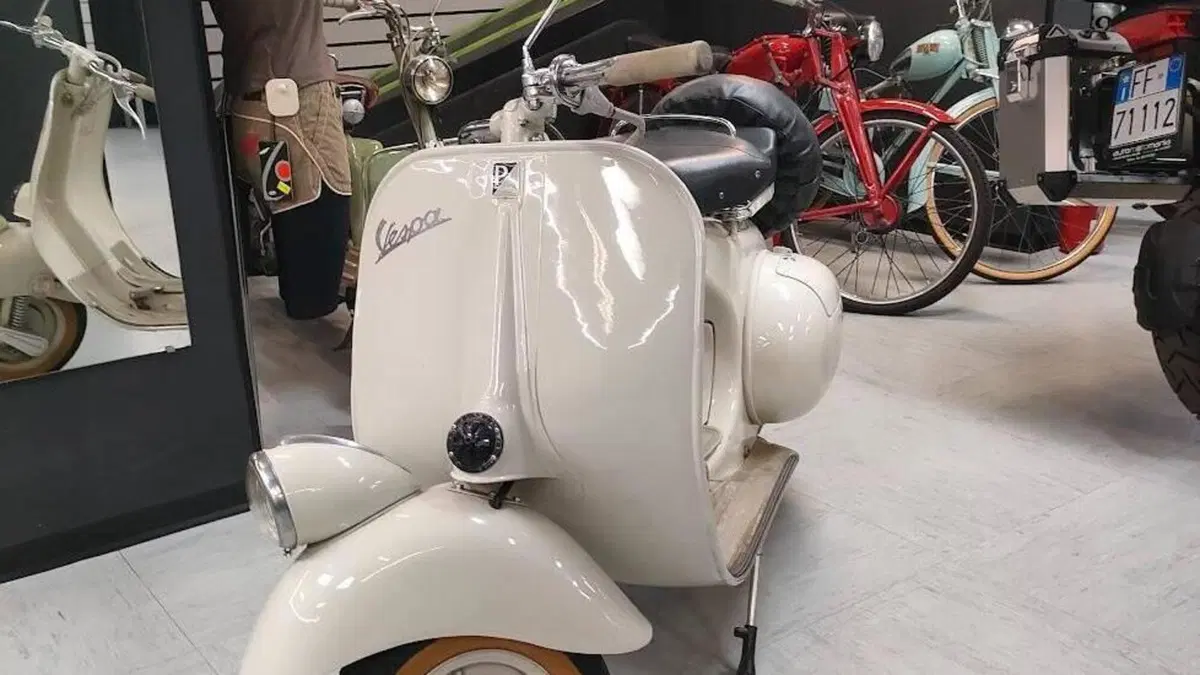 Piaggio   (2)