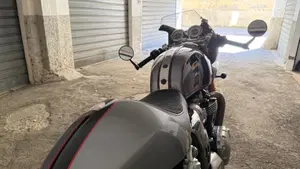 Triumph Thruxton 1200 R (2016)  (4)