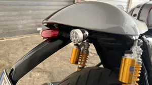 Triumph Thruxton 1200 R (2016)  (5)