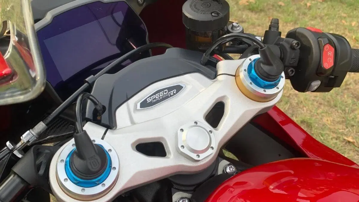 Triumph Speed Triple 1200 RR (2022 - 26)  (7)