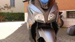 Kymco X-Town 300i ABS (2016 - 20)  (5)