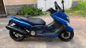 Yamaha T-Max 500 (2004 - 07)  (2)