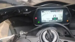 Yamaha YZF R1 (2020 - 25)  (4)