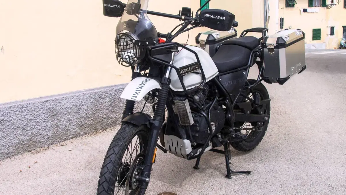 Royal Enfield Himalayan 411 (2017 - 20)  (2)