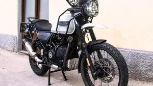 Royal Enfield Himalayan 411 (2017 - 20)  (3)