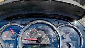 Piaggio Beverly 350 Police ABS-ASR (2018 - 20)  (5)