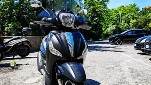 Piaggio Beverly 350 Police ABS-ASR (2018 - 20)  (11)