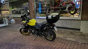 Suzuki V-Strom 650XT (2021 - 25)  (6)