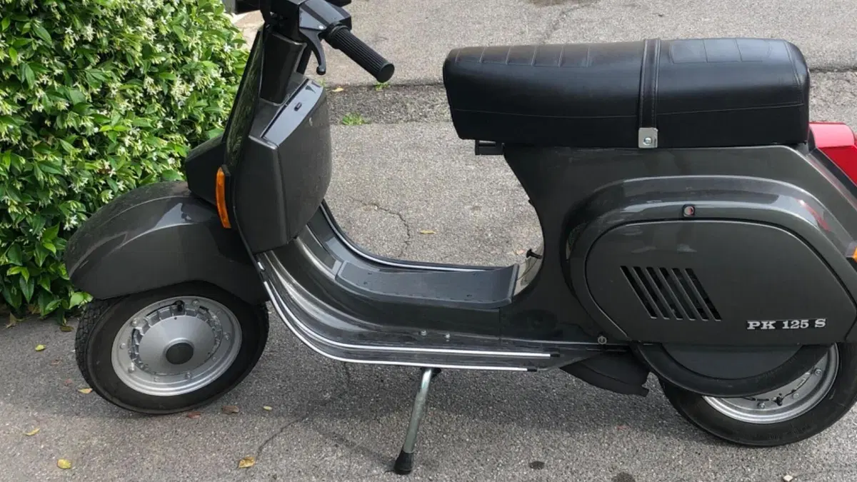 Piaggio Vespa 125 PK S  (3)