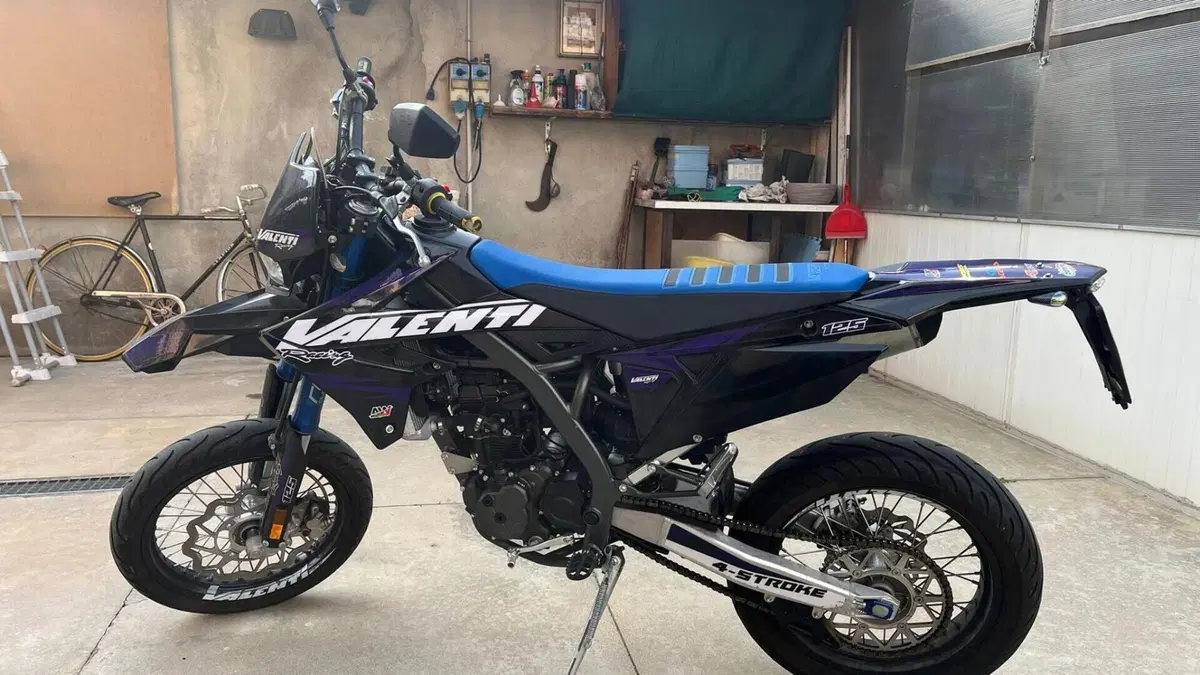 Valenti Racing SM 125 Z (2020 - 22)  (5)