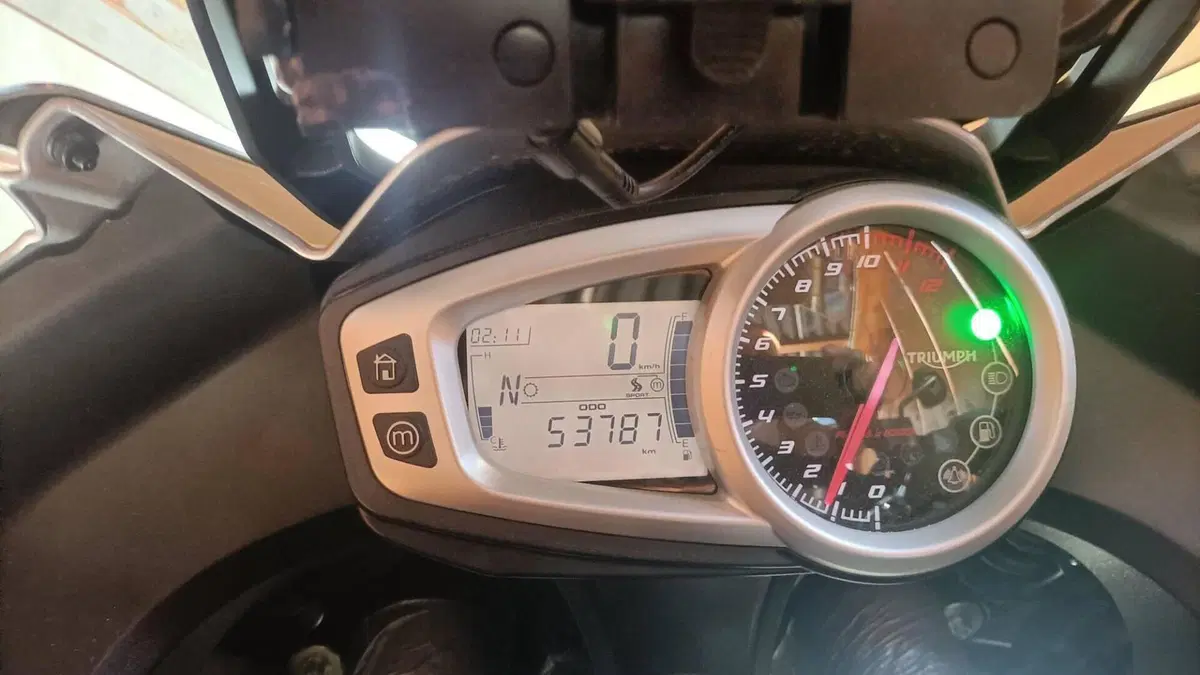Triumph Tiger 1050 Sport ABS (2016 - 20)  (9)
