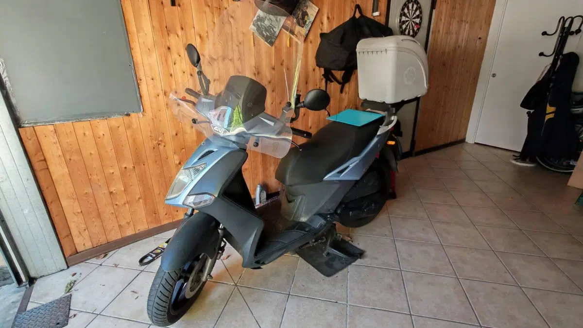 Kymco Agility 150 R16  (4)
