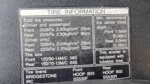 Honda Silver Wing 400 (2006 - 09)  (3)