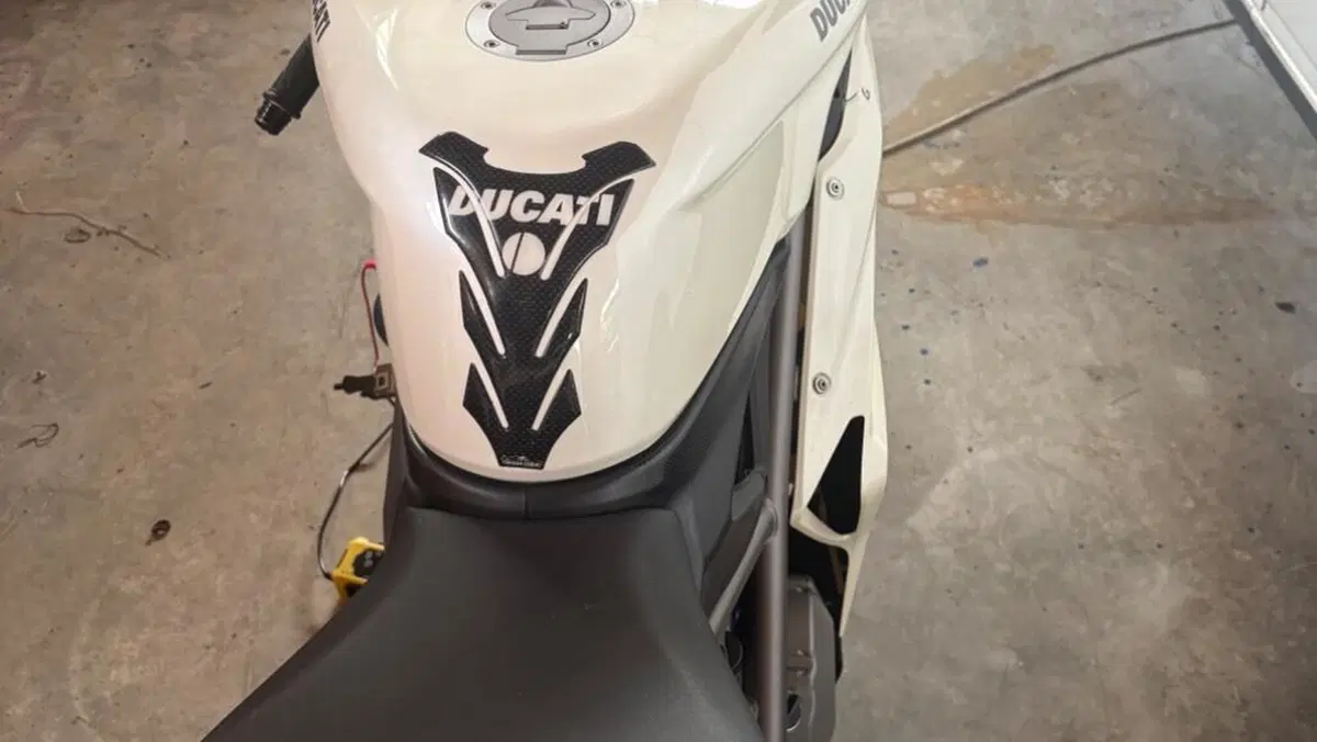 Ducati 848 (2007 - 13)  (3)