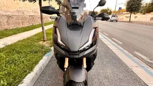 Honda ADV 350 (2022 - 24)  (4)