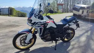 Honda Africa Twin CRF 1000L ABS Travel Edition (2016 - 17)  (3)