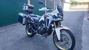 Honda Africa Twin CRF 1000L ABS Travel Edition (2016 - 17)  (6)