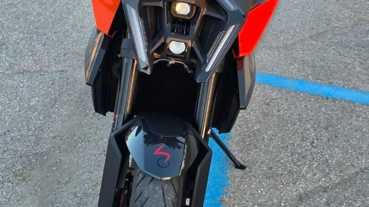 KTM 990 Duke (2024 - 26)  (2)