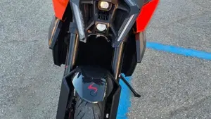 KTM 990 Duke (2024 - 26)  (2)