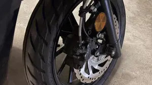 Kymco Agility 300i R16 ABS (2020)  (7)