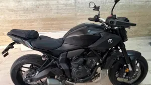 Yamaha MT-07 Y-AMT (2025 - 26) 