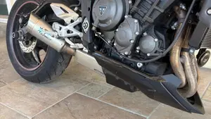 Triumph Street Triple R (2017 - 20)  (7)