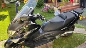 Yamaha T-Max 500 (2004 - 07)  (2)