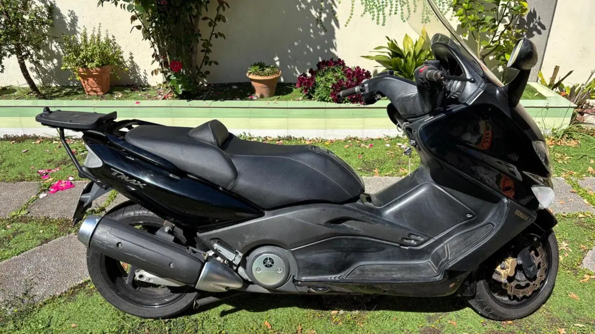 Yamaha T-Max 500 (2004 - 07)  (4)