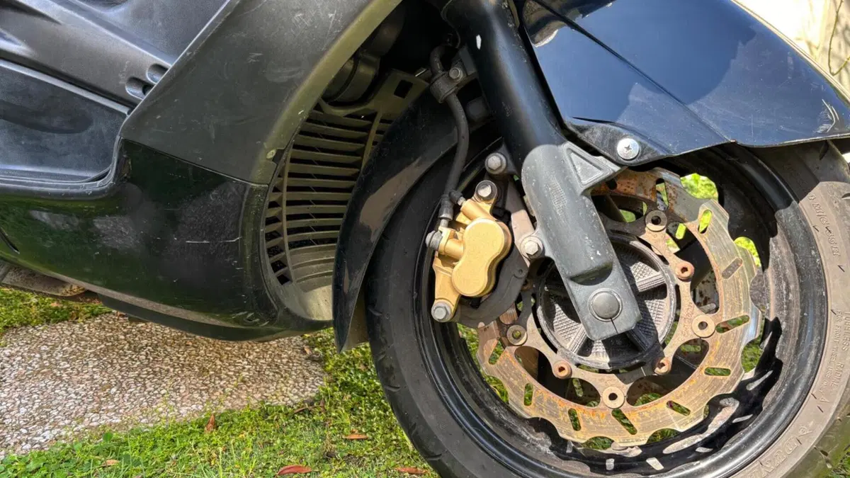 Yamaha T-Max 500 (2004 - 07)  (6)