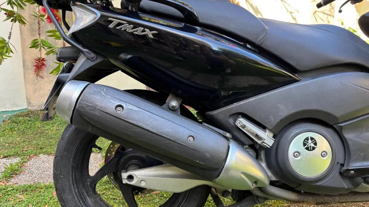 Yamaha T-Max 500 (2004 - 07)  (8)