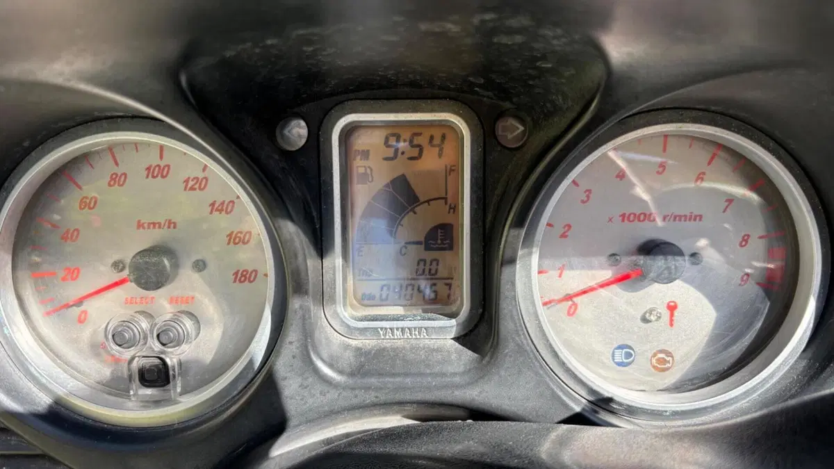 Yamaha T-Max 500 (2004 - 07)  (10)