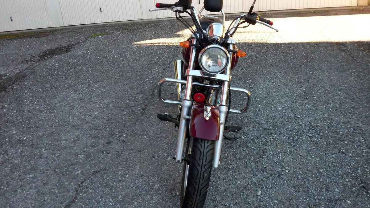 Suzuki Marauder GZ 250 
