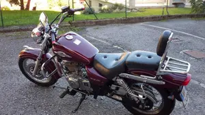 Suzuki Marauder GZ 250  (2)