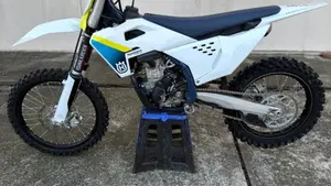 Husqvarna FC 250 (2025)  (4)