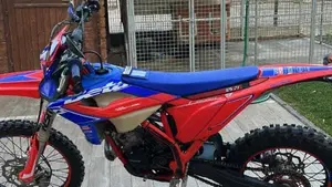 Betamotor RR 125 2T Enduro Racing (2023)  (4)