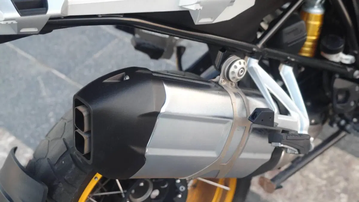 Bmw R 1250 GS - Edition 40 Years GS (2021)  (4)