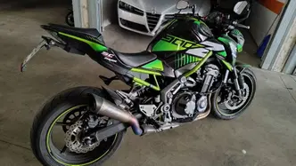 Kawasaki Z 900 (2017 - 18) usata