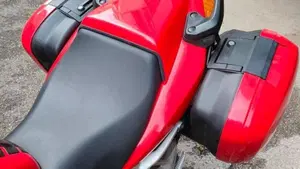 Honda VFR 800 (2002 - 05)  (4)
