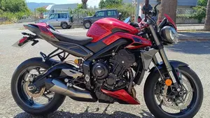 Triumph Street Triple 765 RS (2023 - 26) 