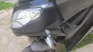 Piaggio MP3 300 ABS Hpe (2021 - 24)  (6)
