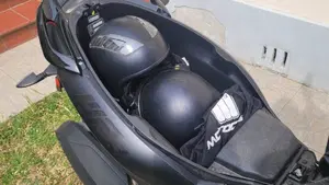 Piaggio MP3 300 ABS Hpe (2021 - 24)  (16)