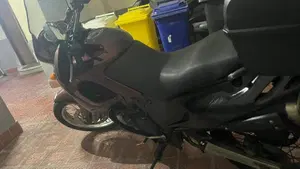 Aprilia Pegaso 650 (1997 - 00)  (3)