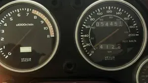 Aprilia Pegaso 650 (1997 - 00)  (4)