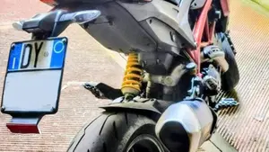 Ducati Hypermotard 821 (2013 - 15)  (4)