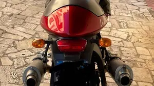 Moto Guzzi V11 Le Mans (2001 - 06)  (3)